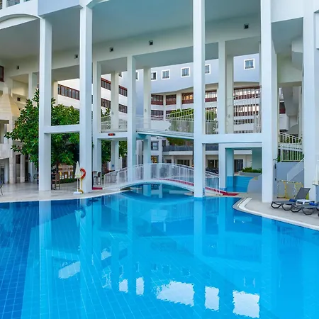 Labranda Excelsior Hotel 5*