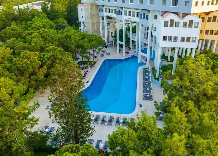 Hotel Asteria Collection Side