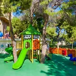 Hotel Asteria Collection Side