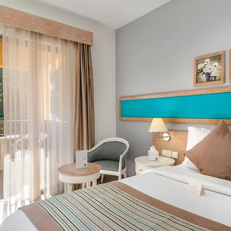 Hotel Asteria Collection Side